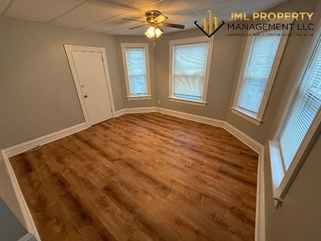 Foto del edificio - 117 Irving St