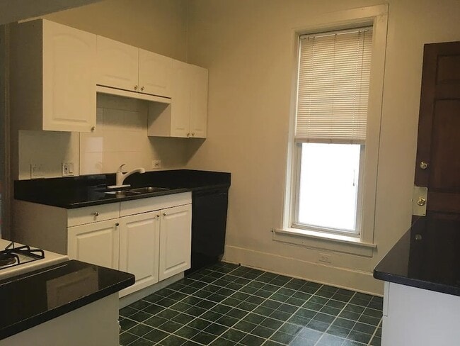 Photo - 753 W Schubert Ave Apartment