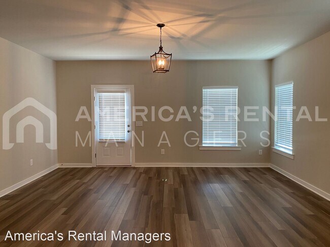 Building Photo - 3 br, 2 bath House - 285 Avalon Way