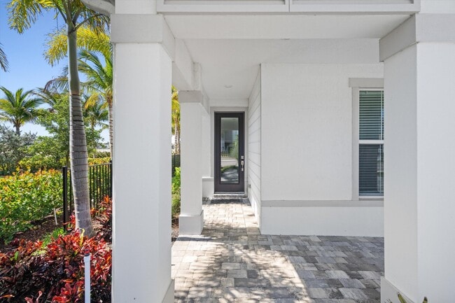 Building Photo - 12510 Triumph Ln