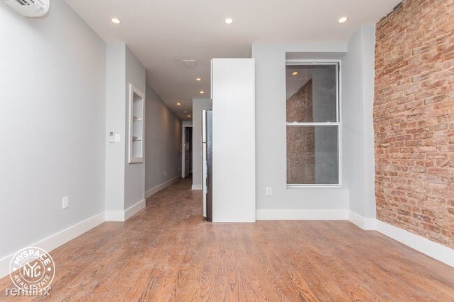 Building Photo - 2 br, 1 bath Apartment - 1278 Halsey St