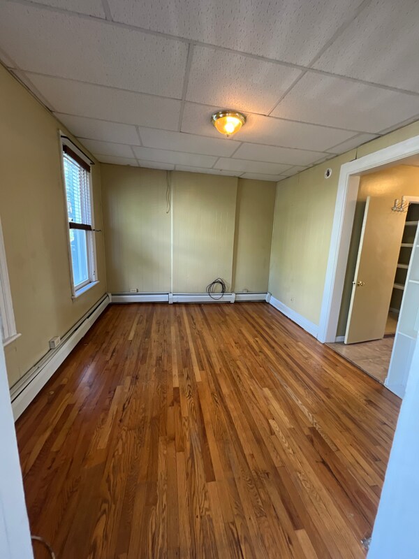 96 11th St, Troy, NY 12180 Apartment for Rent in Troy, NY