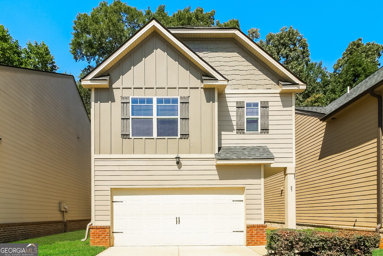 Foto principal - 85 Milton Dr