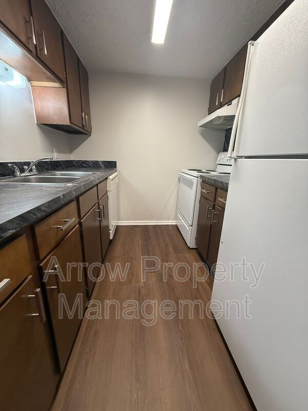Foto del edificio - 2338 Lynn St