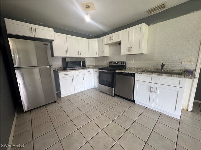 Foto del edificio - 4541 21st St SW