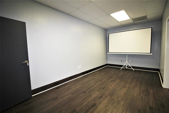 Foto del edificio - 201 N Houston St