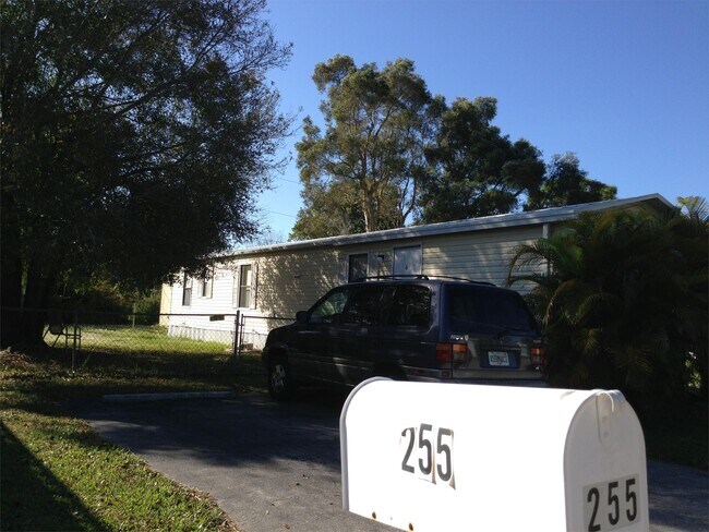 Foto del edificio - 255 Stockton St