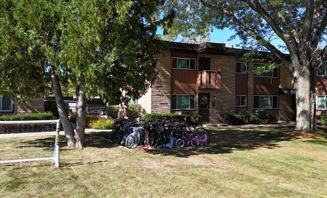 Foto del edificio - Faircrest Apartments