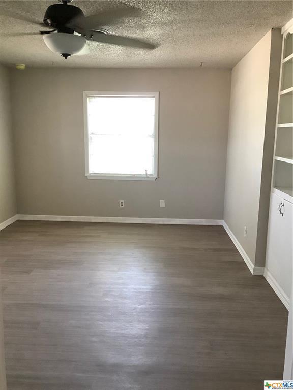 Foto del edificio - 104 Prather Dr