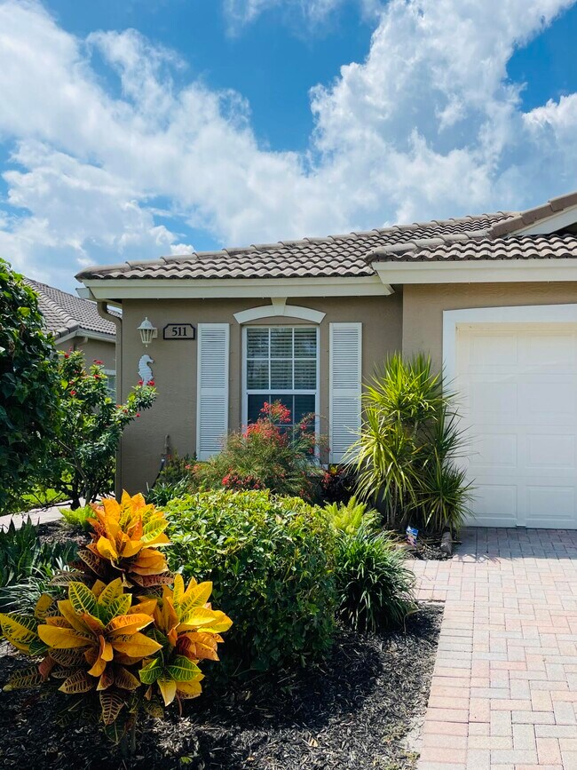 511 NW Broken Oak Trail, Jensen Beach, FL 34957 House Rental in