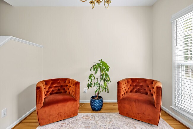Foto del edificio - 3100 Felbrigg Dr