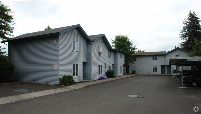 Building Photo - Ashley (south)