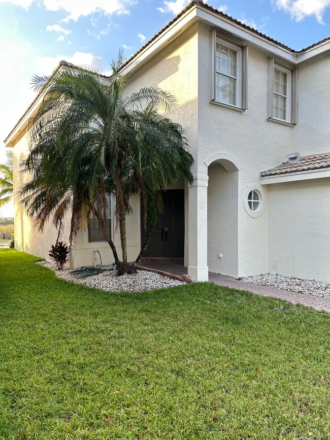 Building Photo - 1891 SW 148th Way