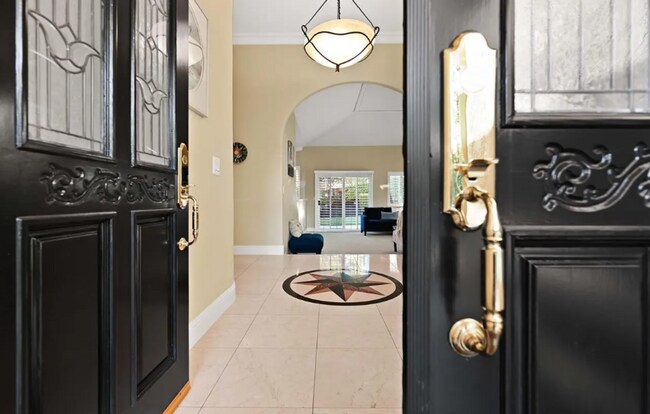 Foto del edificio - 4 Bedroom/2.5 Bath Home For Rent n Pleasan...
