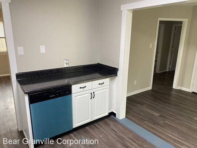 Foto del edificio - 2 br, 1 bath House - 233 N Linden Ave