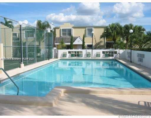 Foto del edificio - 6845 SW 45th Ln
