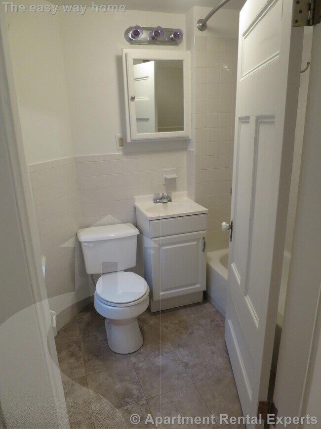 Foto del edificio - 153 Summer St