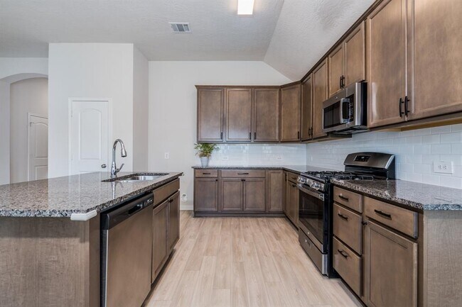 Foto del edificio - 911 Acorn Trail Pl