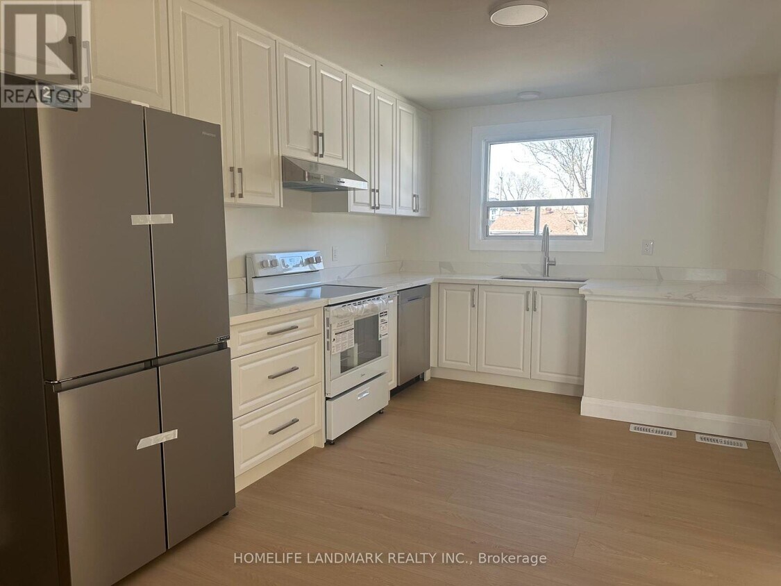 Building Photo - 451 Sandmere Pl