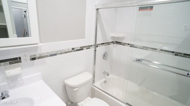 Foto del edificio - 354 E 134th St