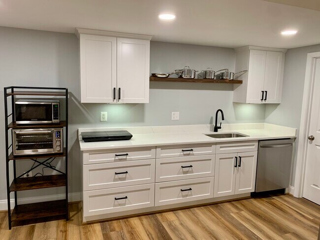 Foto del edificio - 3076 Holmes Run Rd