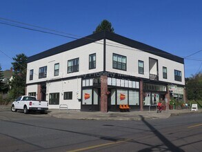 Building Photo - 3204 NW 64th St