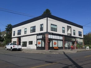 Building Photo - 3204 NW 64th St