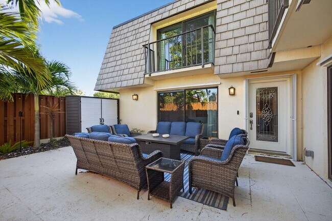 Foto del edificio - 112 Ocean Cove Dr