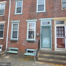 Building Photo - 124 E Union St