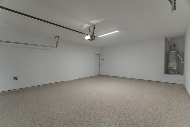 Foto del edificio - 17116 Coneflower Pl
