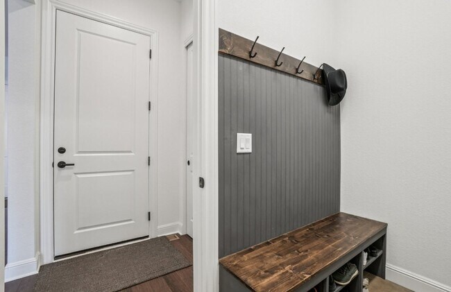 Foto del edificio - Contemporary 3Bed/2Bath House in Castle Rock