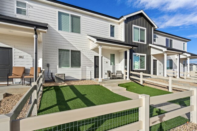 Building Photo - 720 Oregon Trail