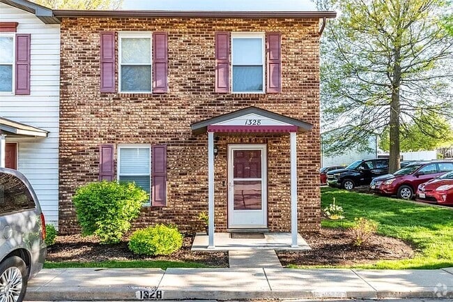 Building Photo - 1328 Sunny Slope Dr