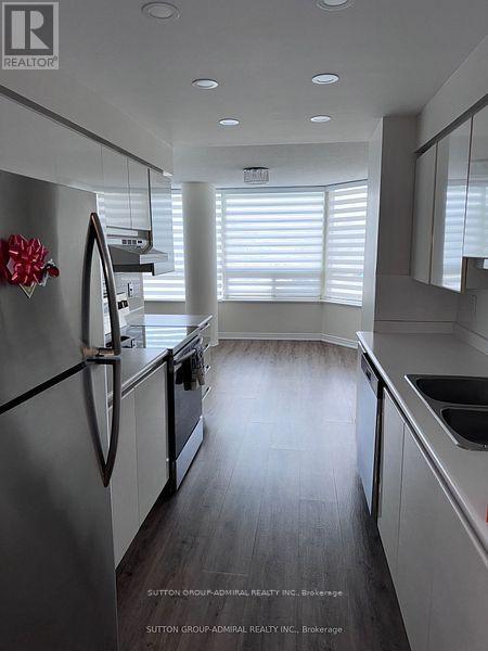 Building Photo - 7 Townsgate Dr