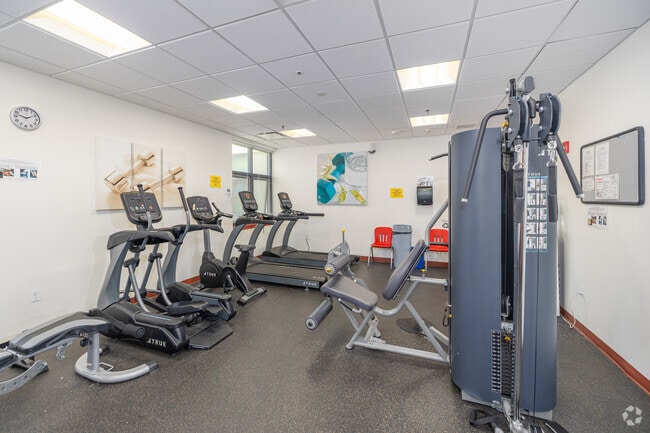 Gym - Castle Square