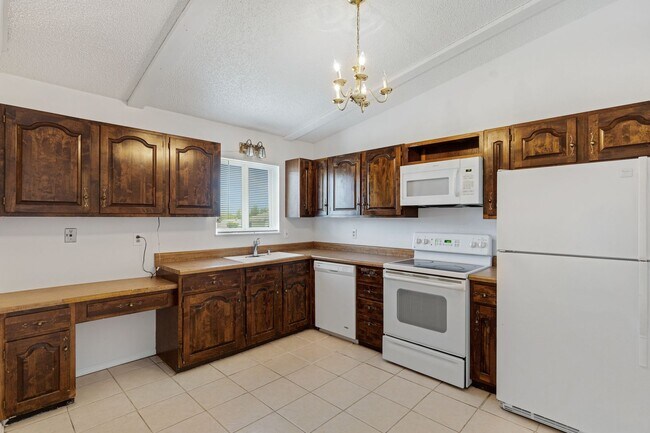 Foto del edificio - 3 bedroom home in Quail Meadows for rent