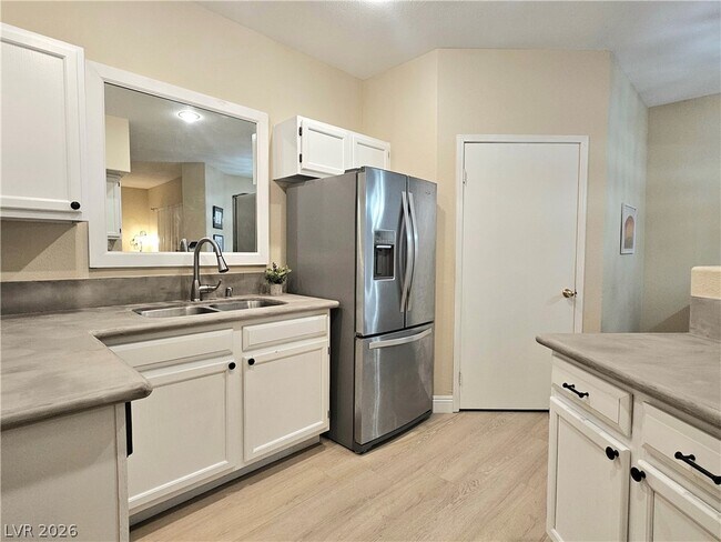 Building Photo - 9000 S Las Vegas Blvd