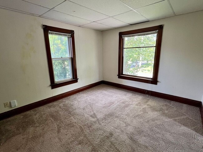 Building Photo - 1202 Prospect Ave