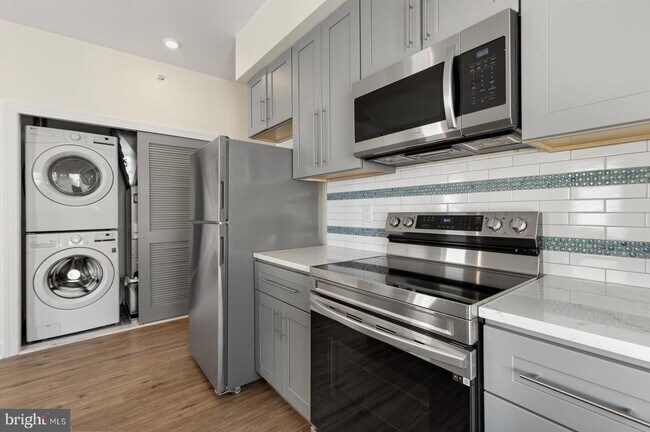 Building Photo - 509 Gorgas Ln