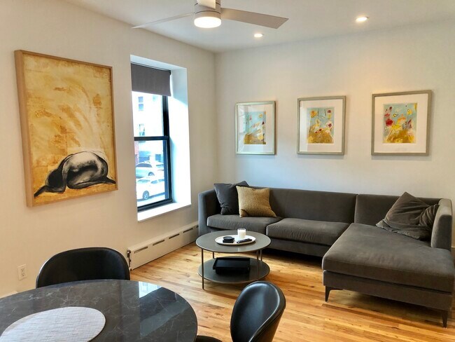Foto del edificio - 230 Underhill Ave