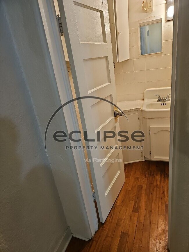 Foto del edificio - 504 2nd St
