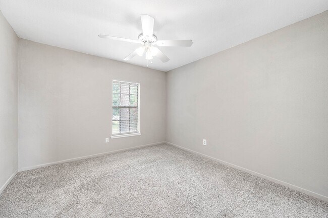 Foto del edificio - 17203 Kettle Creek Dr