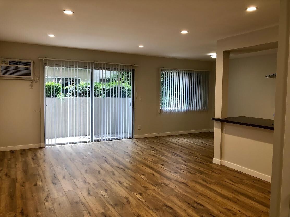 Foto principal - 11835 Dorothy St