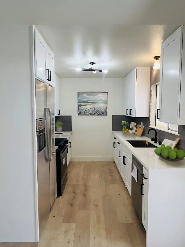 Building Photo - 12551 Nutwood St