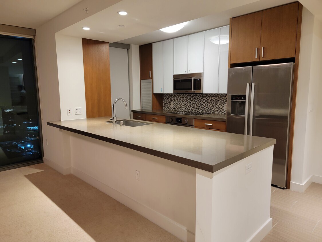 Foto principal - 600 Ala Moana Blvd