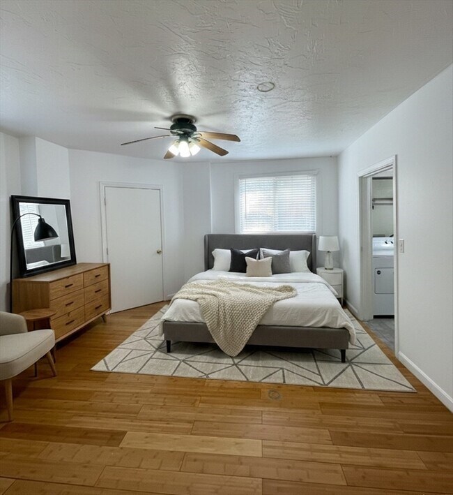 Foto del edificio - 241 Maverick St