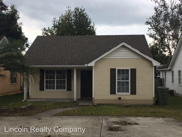 Primary Photo - 1608 Spring Meadow Cir