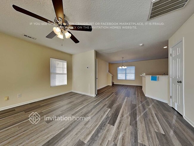 Building Photo - 1422 Moondance Ln