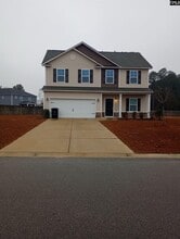 Building Photo - 21 Orchard Dr