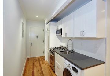 Building Photo - 440 W 47th St